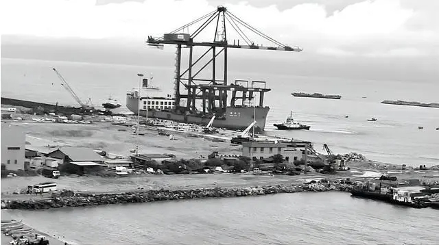 В Индии впервые был введен в эксплуатацию гигантский порт.